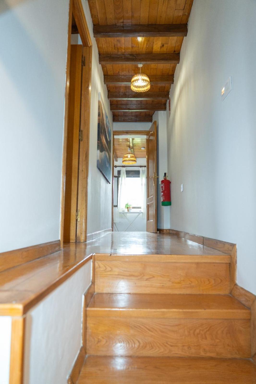 Casa Abuela Toni Villa Овиедо Екстериор снимка