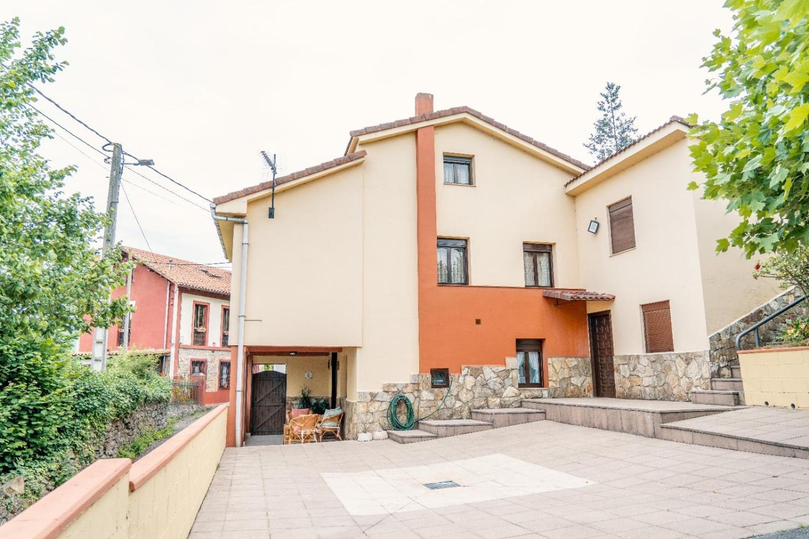 Casa Abuela Toni Villa Овиедо Екстериор снимка