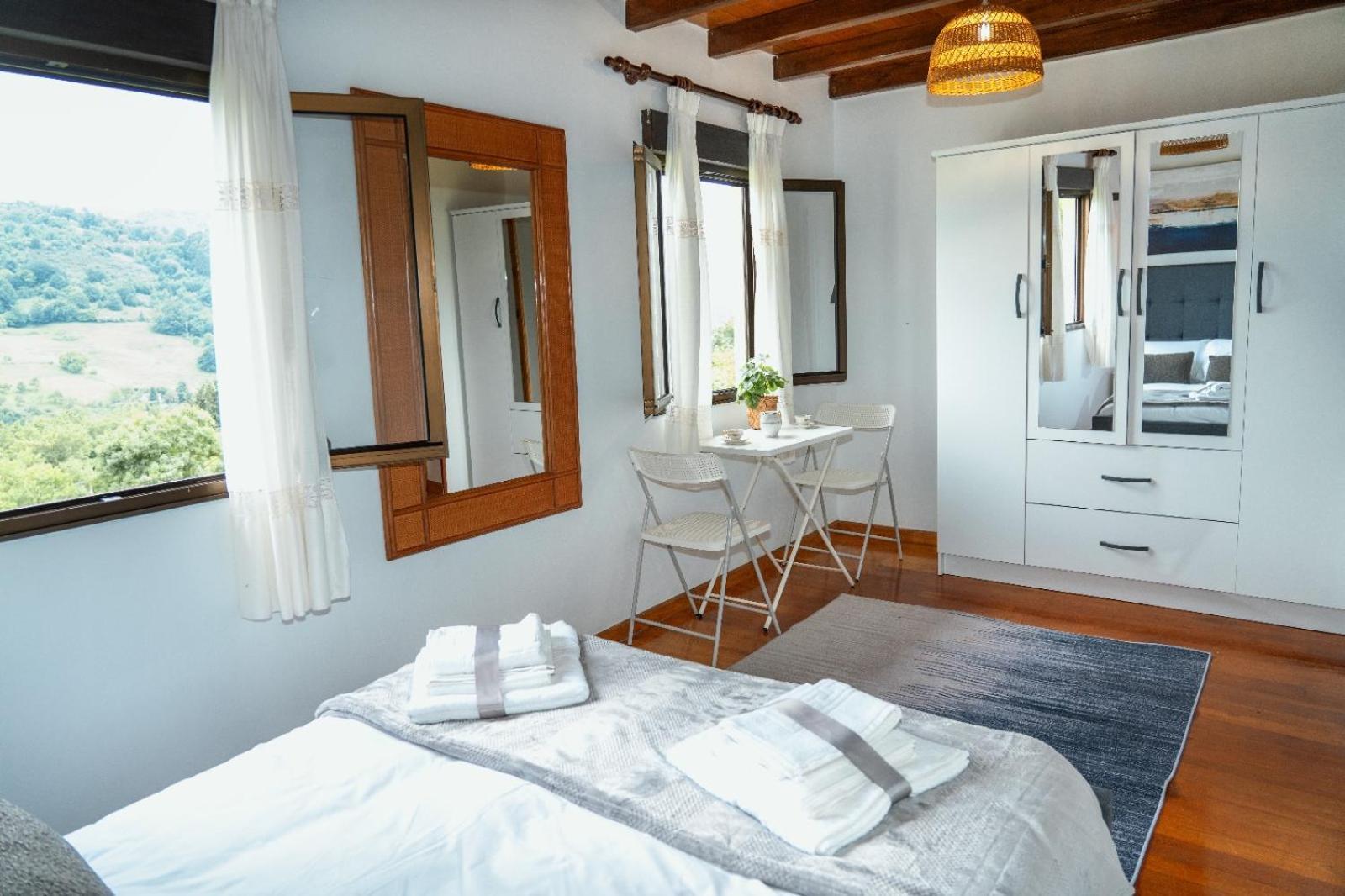 Casa Abuela Toni Villa Овиедо Екстериор снимка